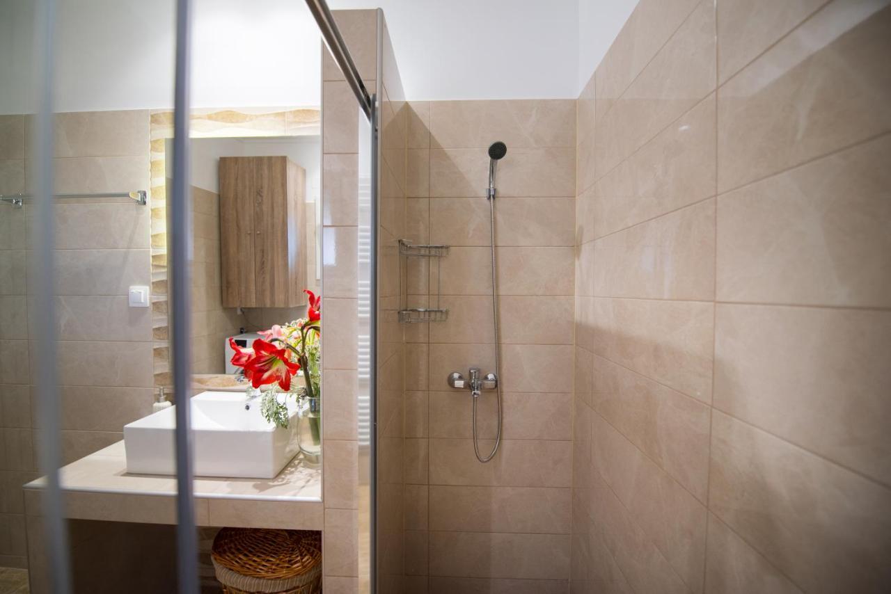 Liovore Apartments Ліґія Екстер'єр фото